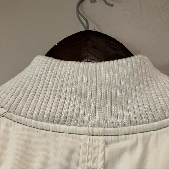 LOFT Ann Taylor Women's Cream Bomber Jacket Size 8 - Picture 16 of 16
